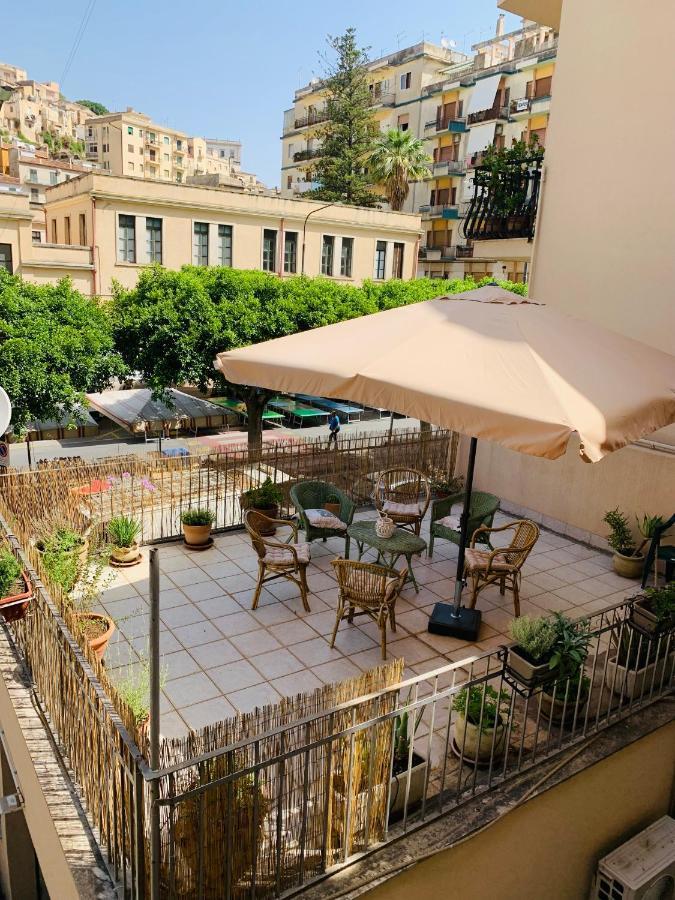 Casa Bellizzi Villa Modica Bagian luar foto